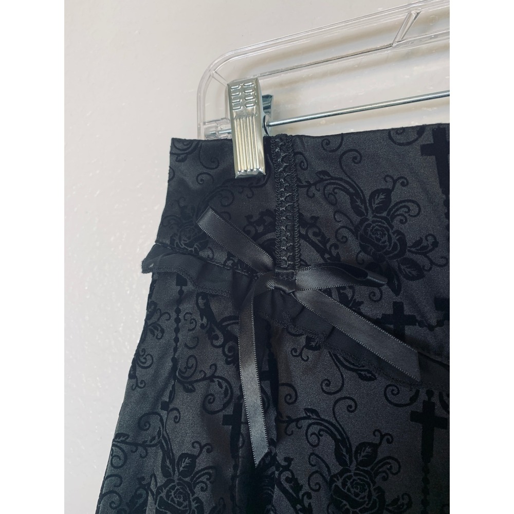 Banned High Low Skirt Women XL Black Gothic Velvet Damask Cameo Victorian Goth - Picture 8 of 15
